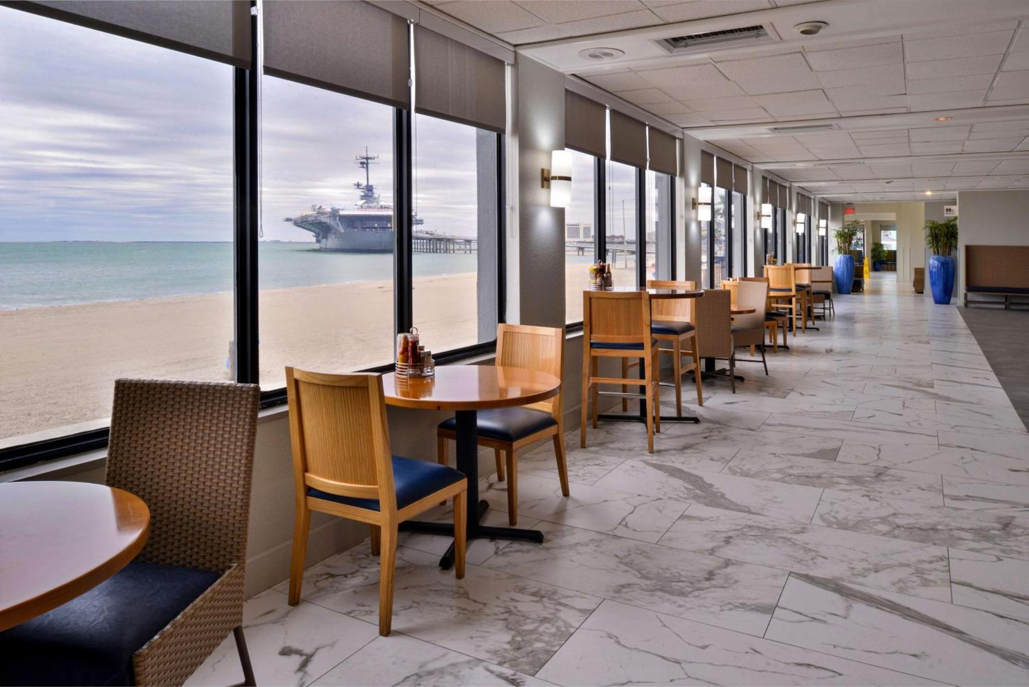 Doubletree By Hilton Corpus Christi Beachfront 외부 사진