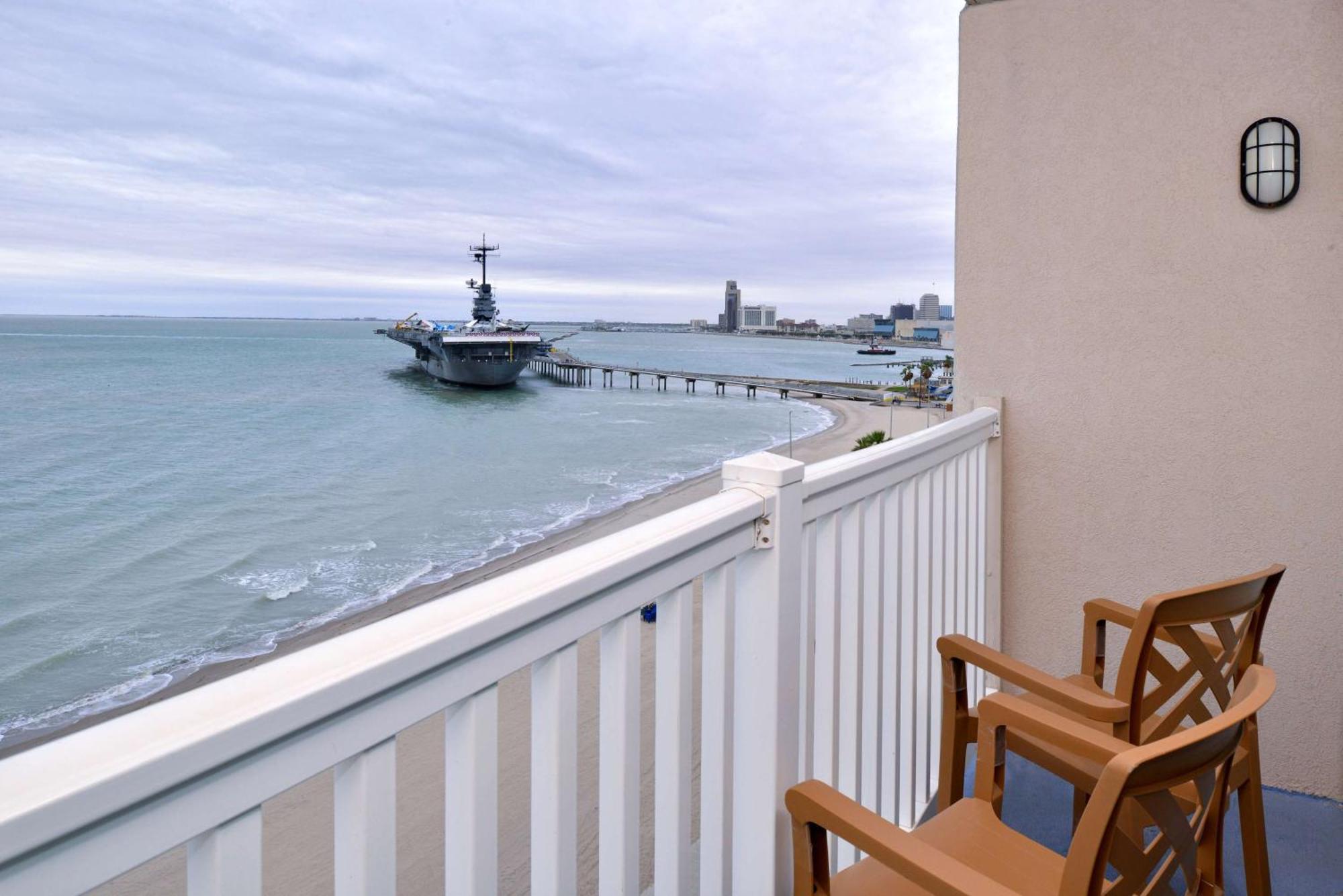 Doubletree By Hilton Corpus Christi Beachfront 외부 사진